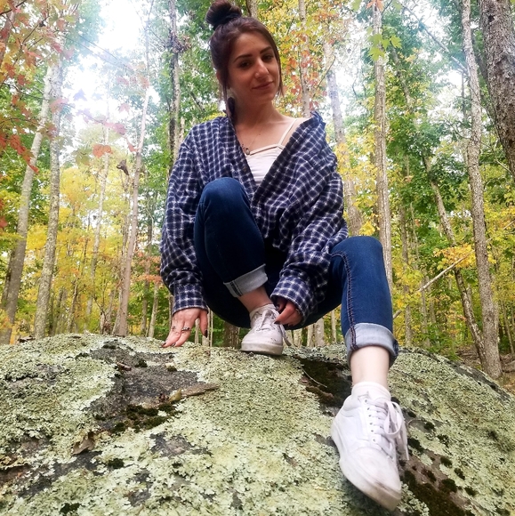 Meet your Posher, Sydney - Picture 3 of 16